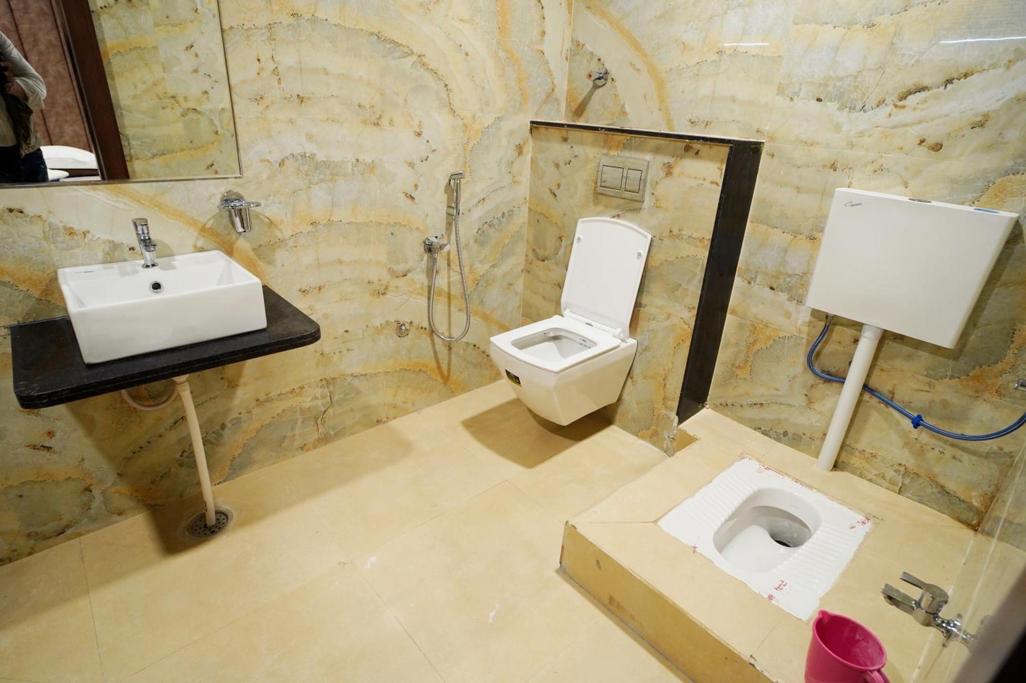 Hotel New Sundaram 150 Mtrs From Dargah Ádzsmir Kültér fotó