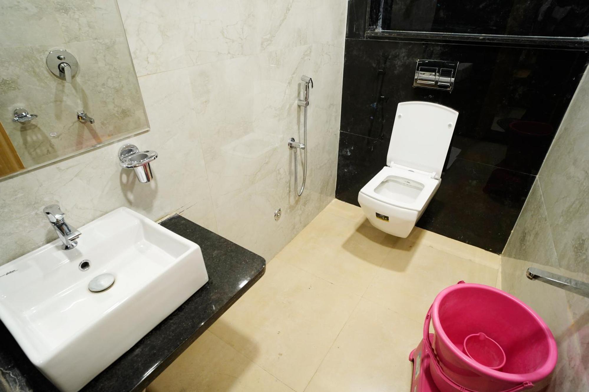 Hotel New Sundaram 150 Mtrs From Dargah Ádzsmir Kültér fotó